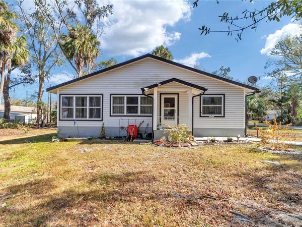 715 NE 12TH TERRACE, CRYSTAL RIVER, FL 34428