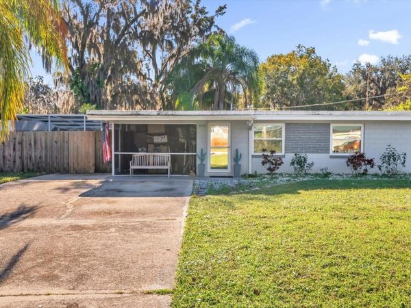 8150 SPRING DRIVE, YALAHA, FL 34797