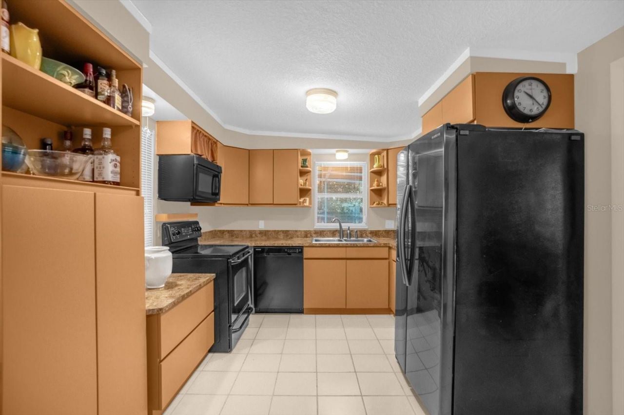 8150 Spring Drive, Yalaha, FL 34797 Photo