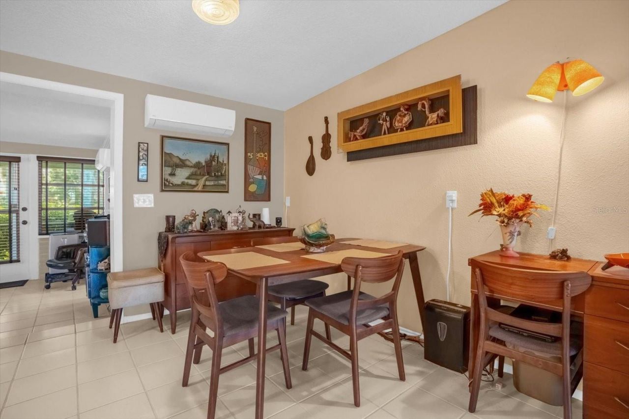 8150 Spring Drive, Yalaha, FL 34797 Photo