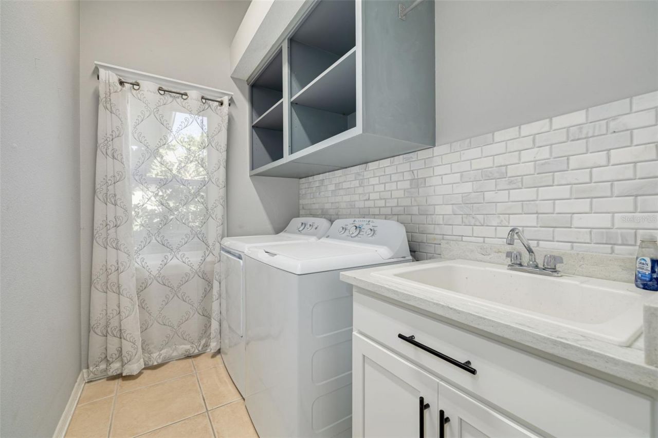 5379 90th Avenue Circle E, Parrish, FL 34219 Photo