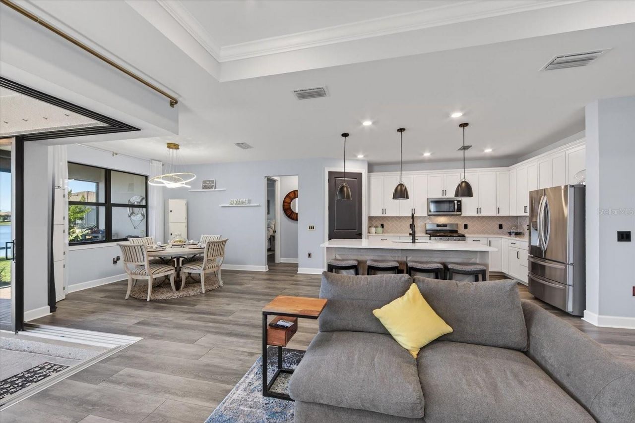 7683 Summerland Cove, Lakewood Ranch, FL 34202 Photo