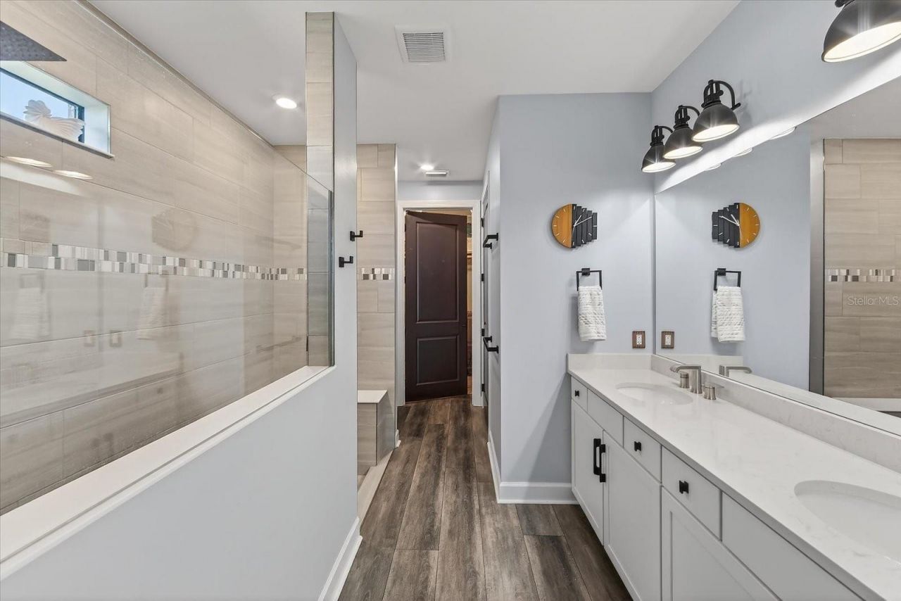 7683 Summerland Cove, Lakewood Ranch, FL 34202 Photo