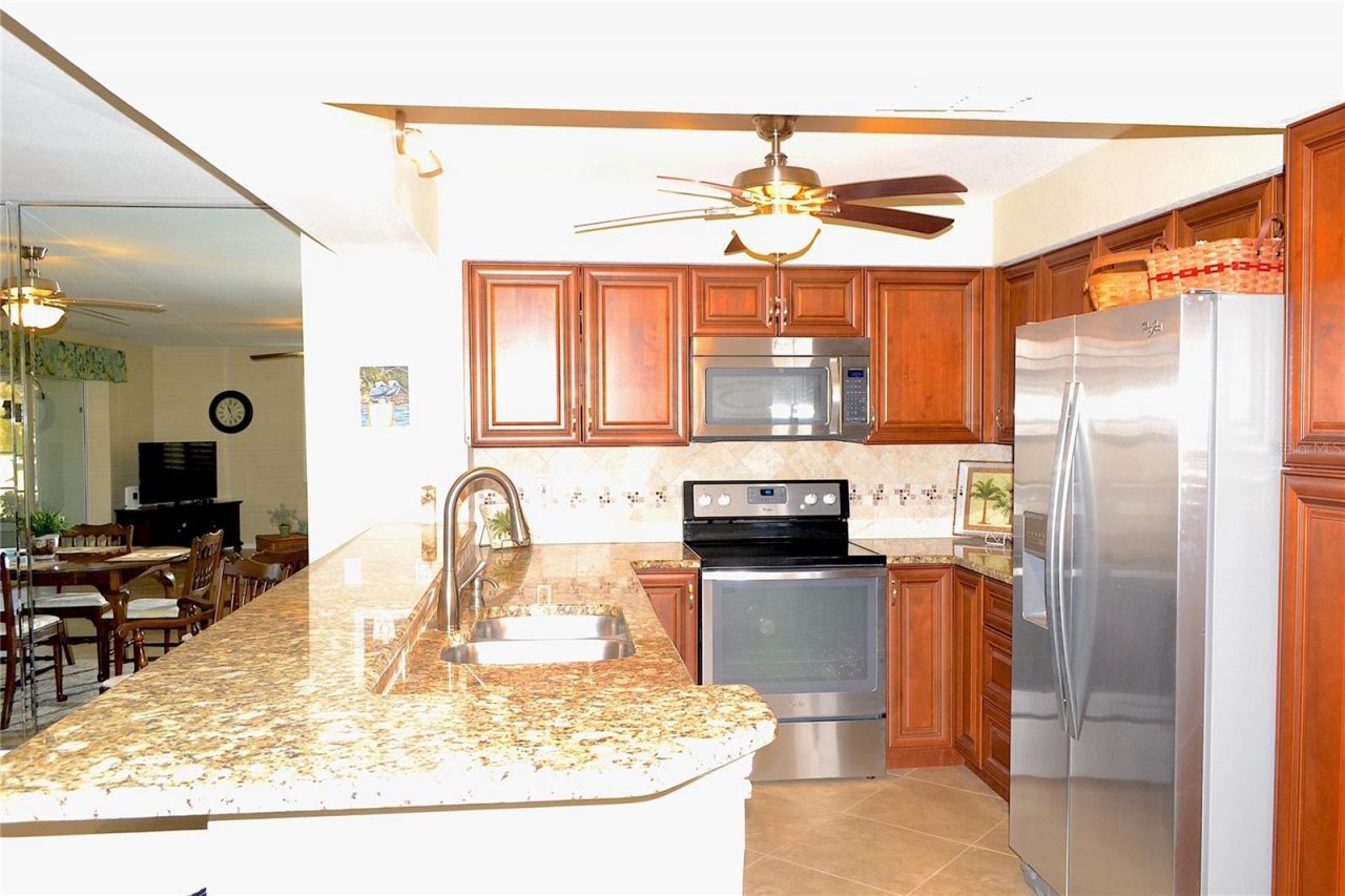 220 Coldeway Drive, Unit 211, Punta Gorda, FL 33950 Photo