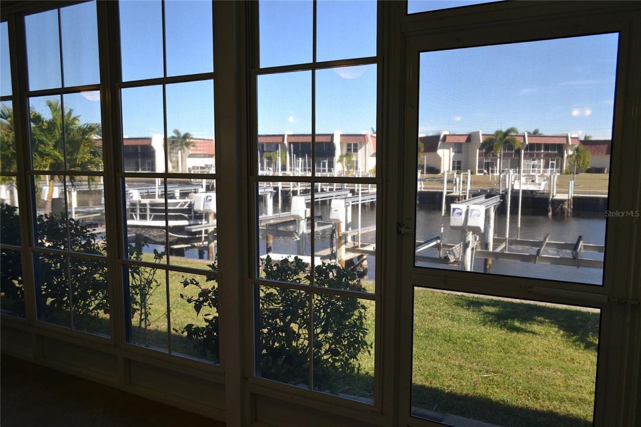 220 Coldeway Drive, Unit 211, Punta Gorda, FL 33950 Photo