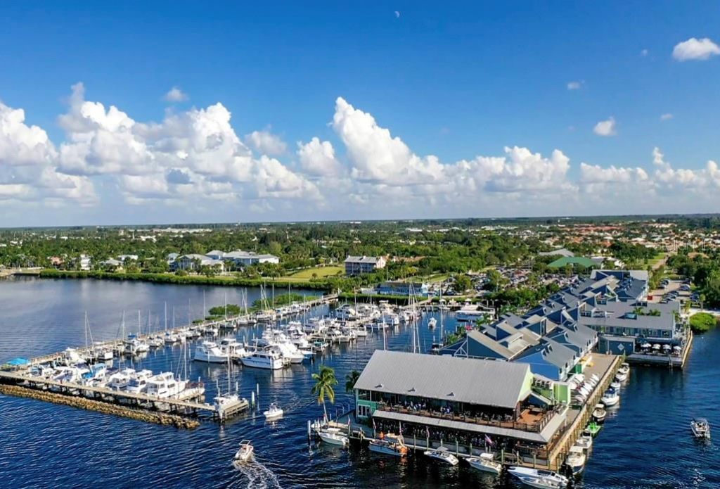 220 Coldeway Drive, Unit 211, Punta Gorda, FL 33950 Photo