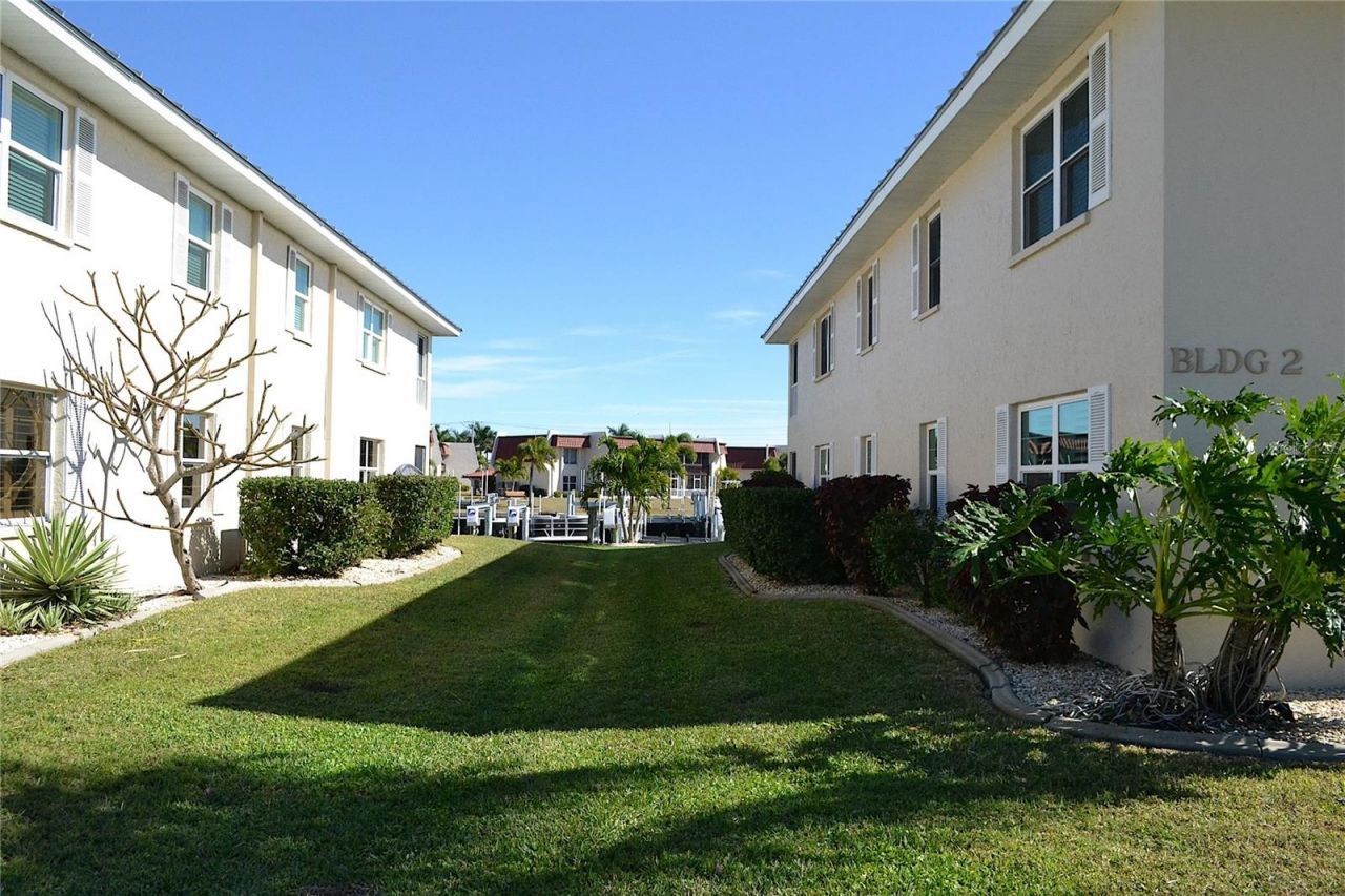 220 Coldeway Drive, Unit 211, Punta Gorda, FL 33950 Photo