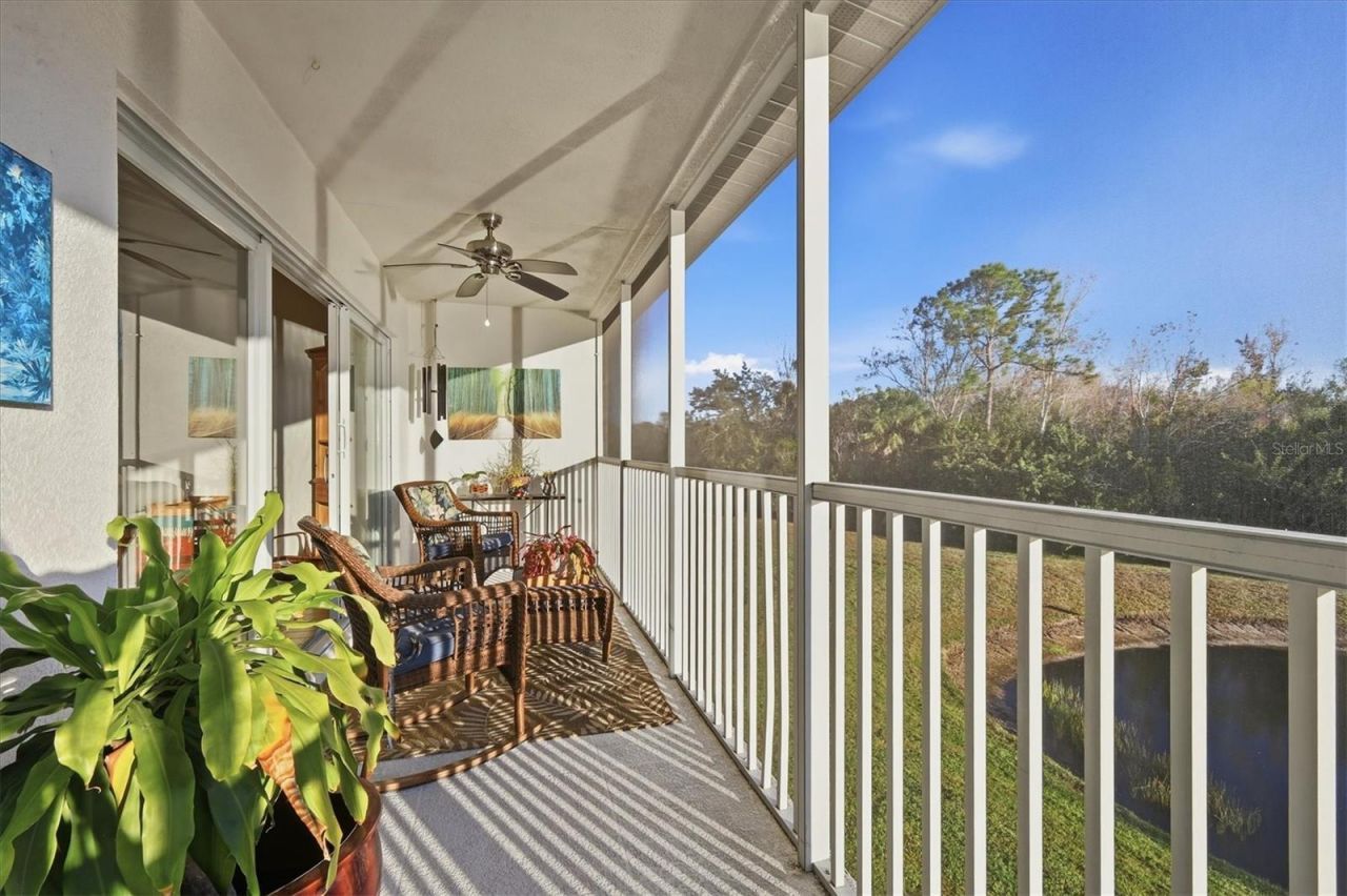 7518 Marsh Orchid Circle, Unit 9-202, Bradenton, FL 34203 Photo