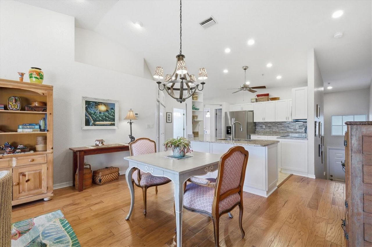 7518 Marsh Orchid Circle, Unit 9-202, Bradenton, FL 34203 Photo