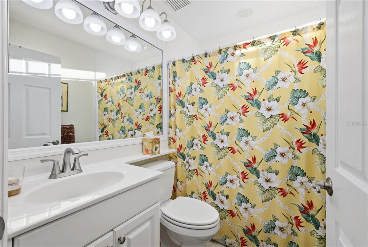 7518 Marsh Orchid Circle, Unit 9-202, Bradenton, FL 34203 Photo