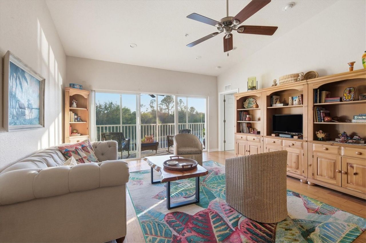 7518 Marsh Orchid Circle, Unit 9-202, Bradenton, FL 34203 Photo