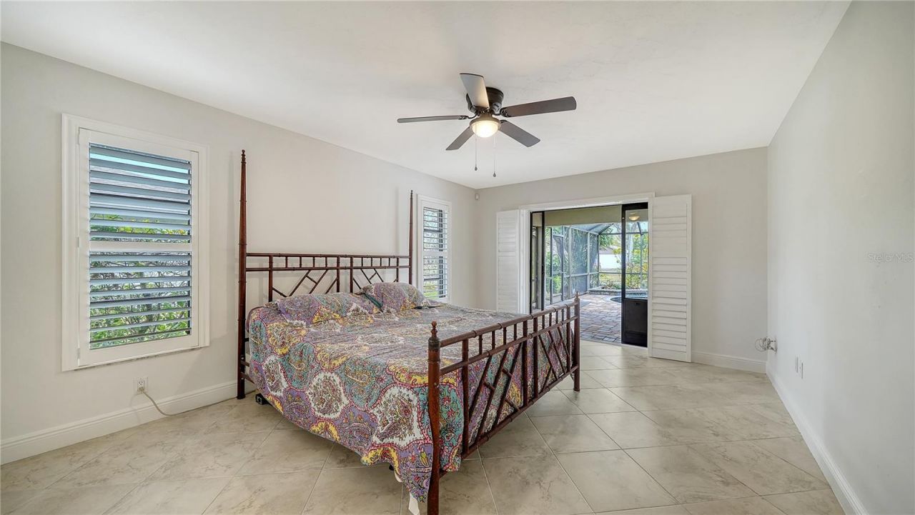 4251 Pasadena Circle, Sarasota, FL 34233 Photo