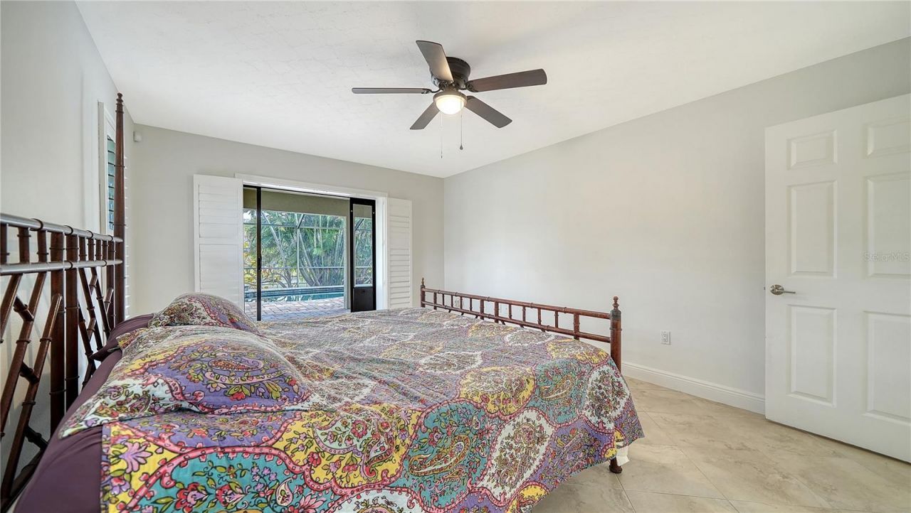 4251 Pasadena Circle, Sarasota, FL 34233 Photo