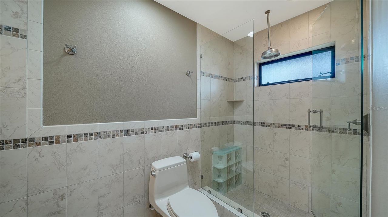 4251 Pasadena Circle, Sarasota, FL 34233 Photo