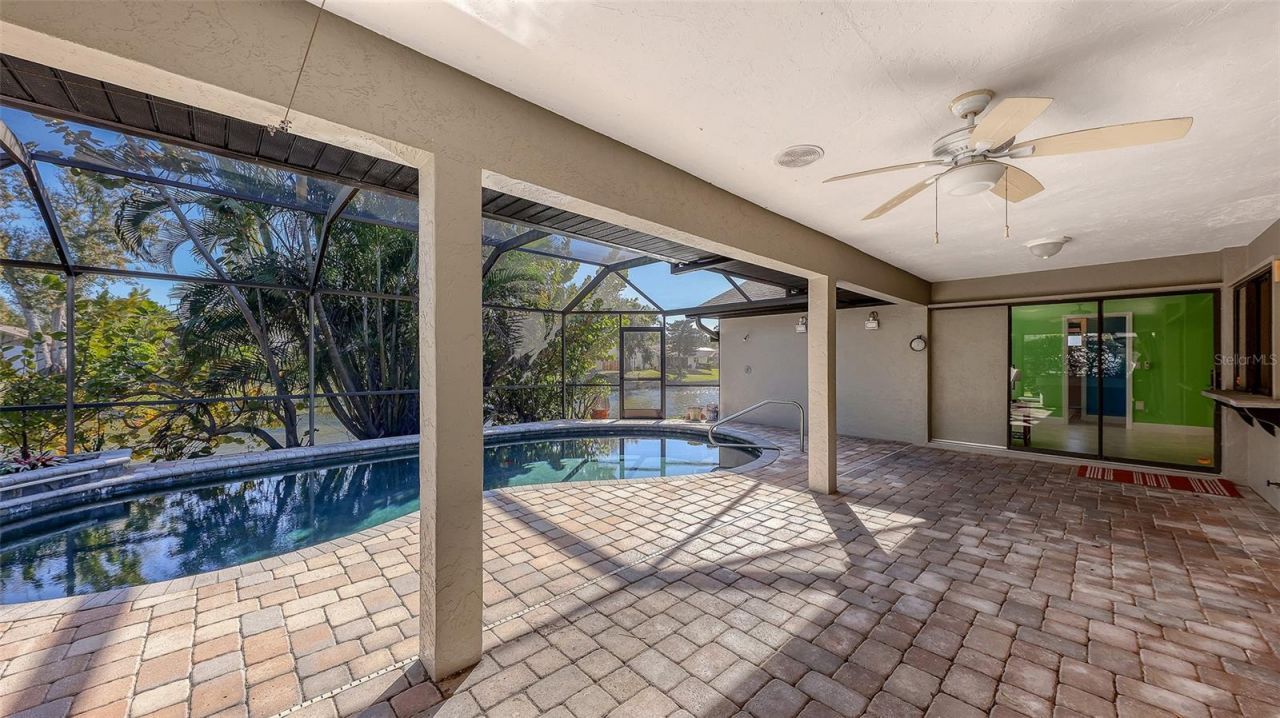 4251 Pasadena Circle, Sarasota, FL 34233 Photo