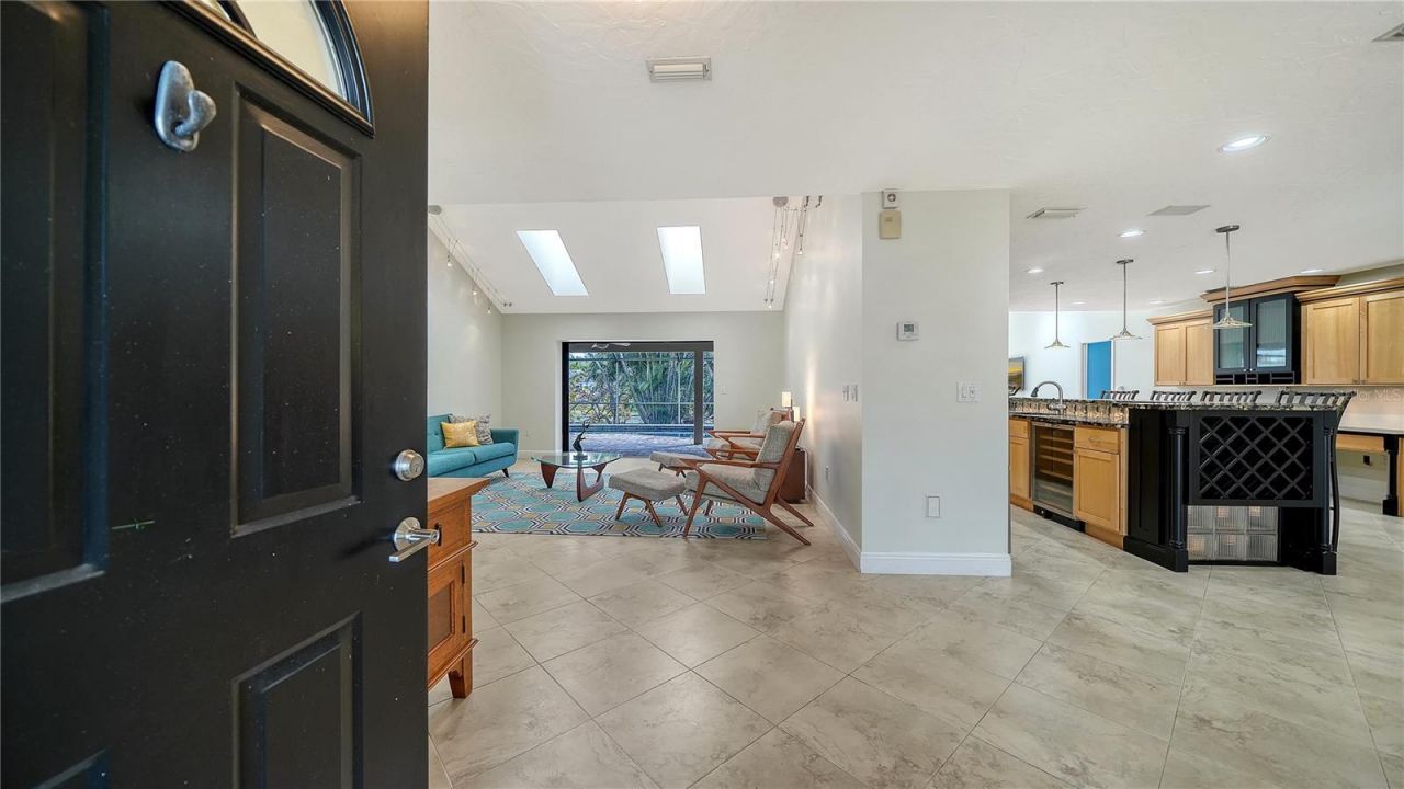 4251 Pasadena Circle, Sarasota, FL 34233 Photo