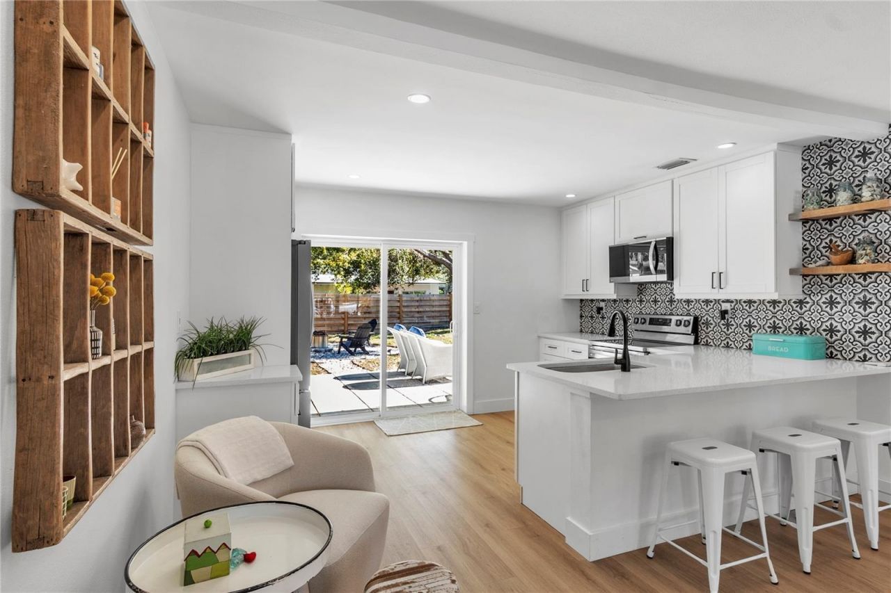 3842 Chapel Drive, Sarasota, FL 34234 Photo