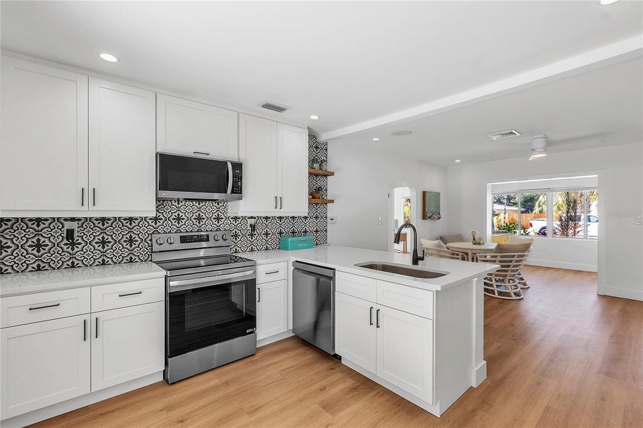 3842 Chapel Drive, Sarasota, FL 34234 Photo