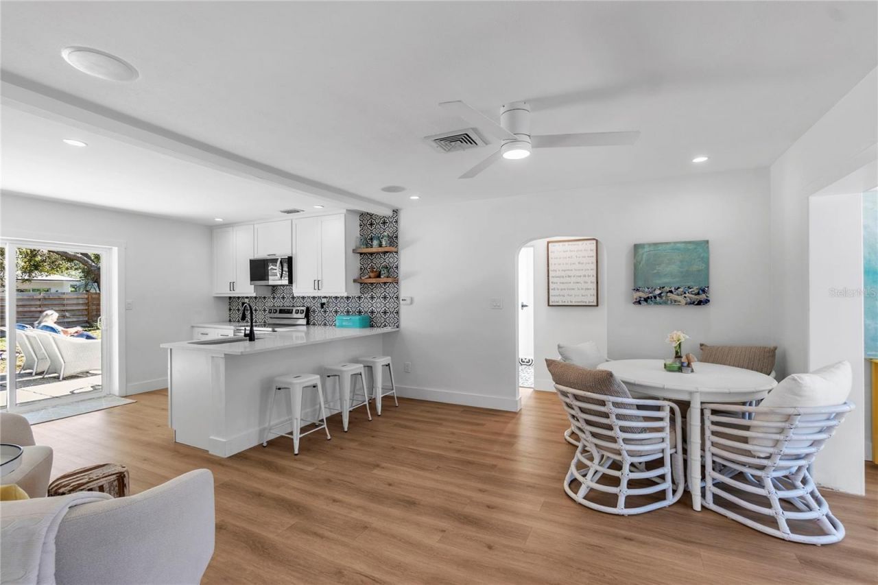 3842 Chapel Drive, Sarasota, FL 34234 Photo