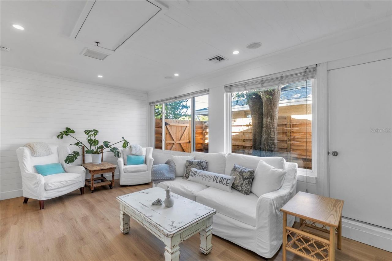 3842 Chapel Drive, Sarasota, FL 34234 Photo