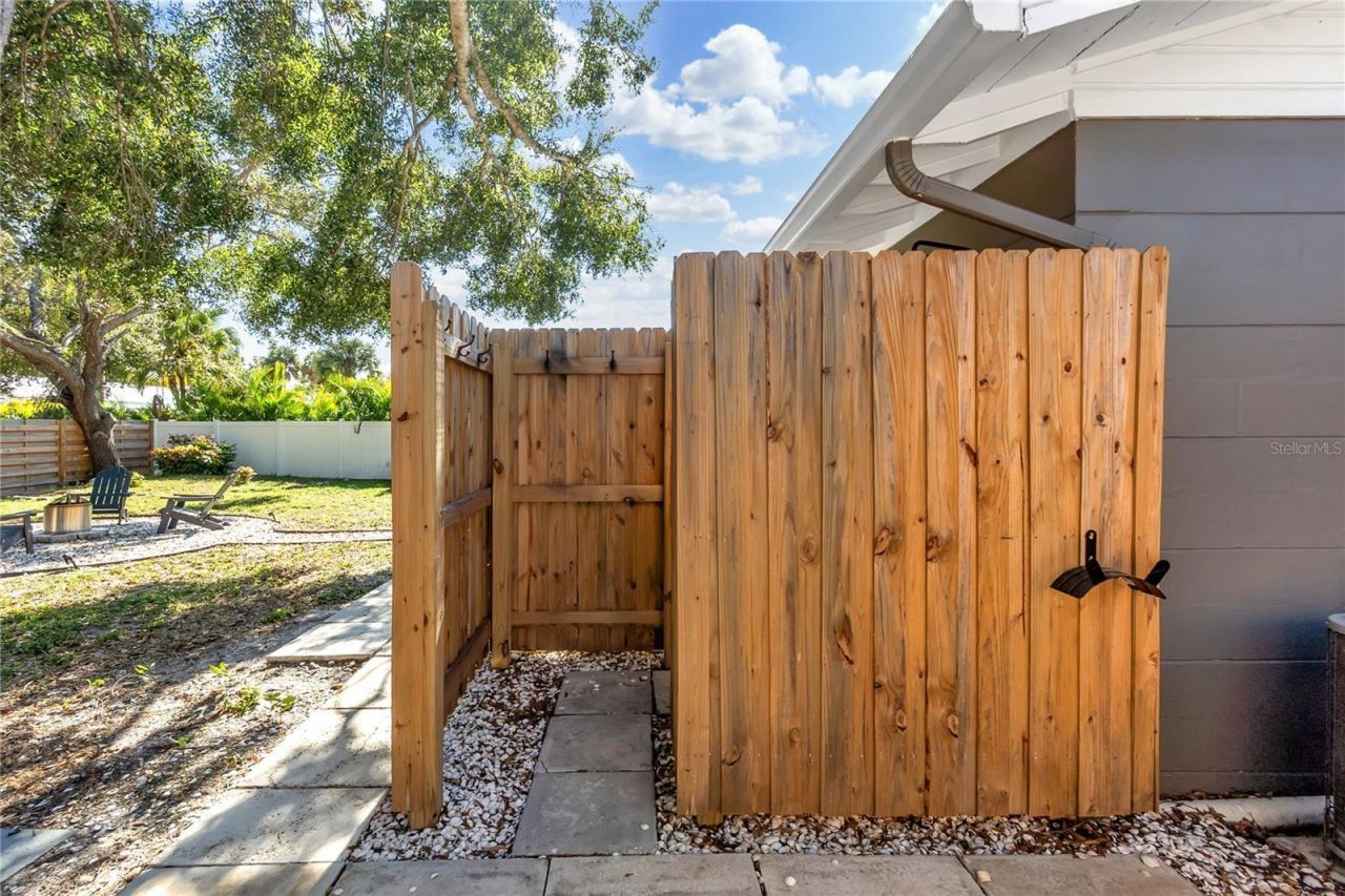 3842 Chapel Drive, Sarasota, FL 34234 Photo