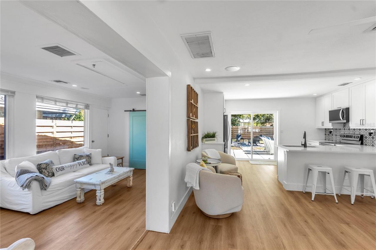 3842 Chapel Drive, Sarasota, FL 34234 Photo