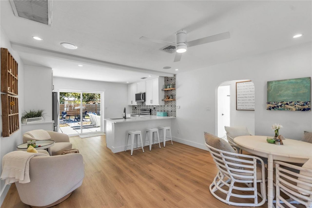 3842 Chapel Drive, Sarasota, FL 34234 Photo