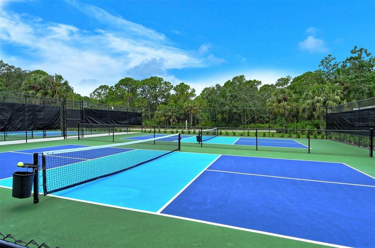 8175 Abingdon Court, Bradenton, FL 34201 Photo