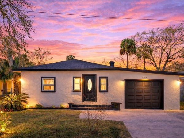 1240 MOTON AVENUE, SANFORD, FL 32771