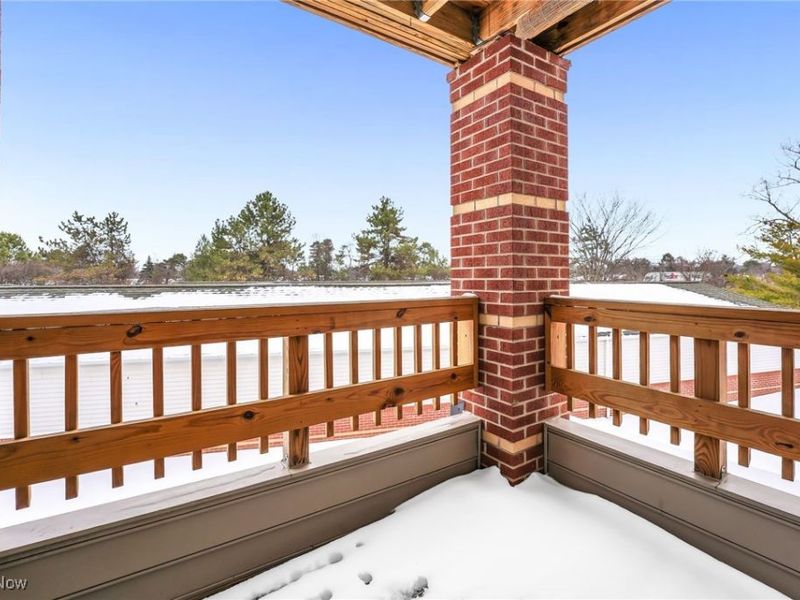 23002 Chandlers Lane, Unit 223, Olmsted Falls, OH 44138 Photo 25