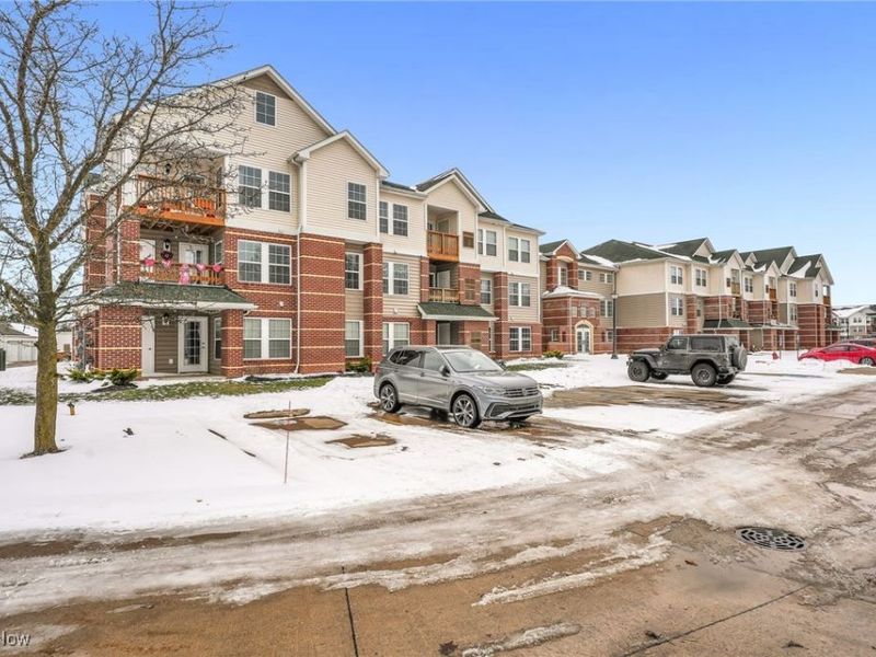 23002 Chandlers Lane, Unit 223, Olmsted Falls, OH 44138 Photo 30