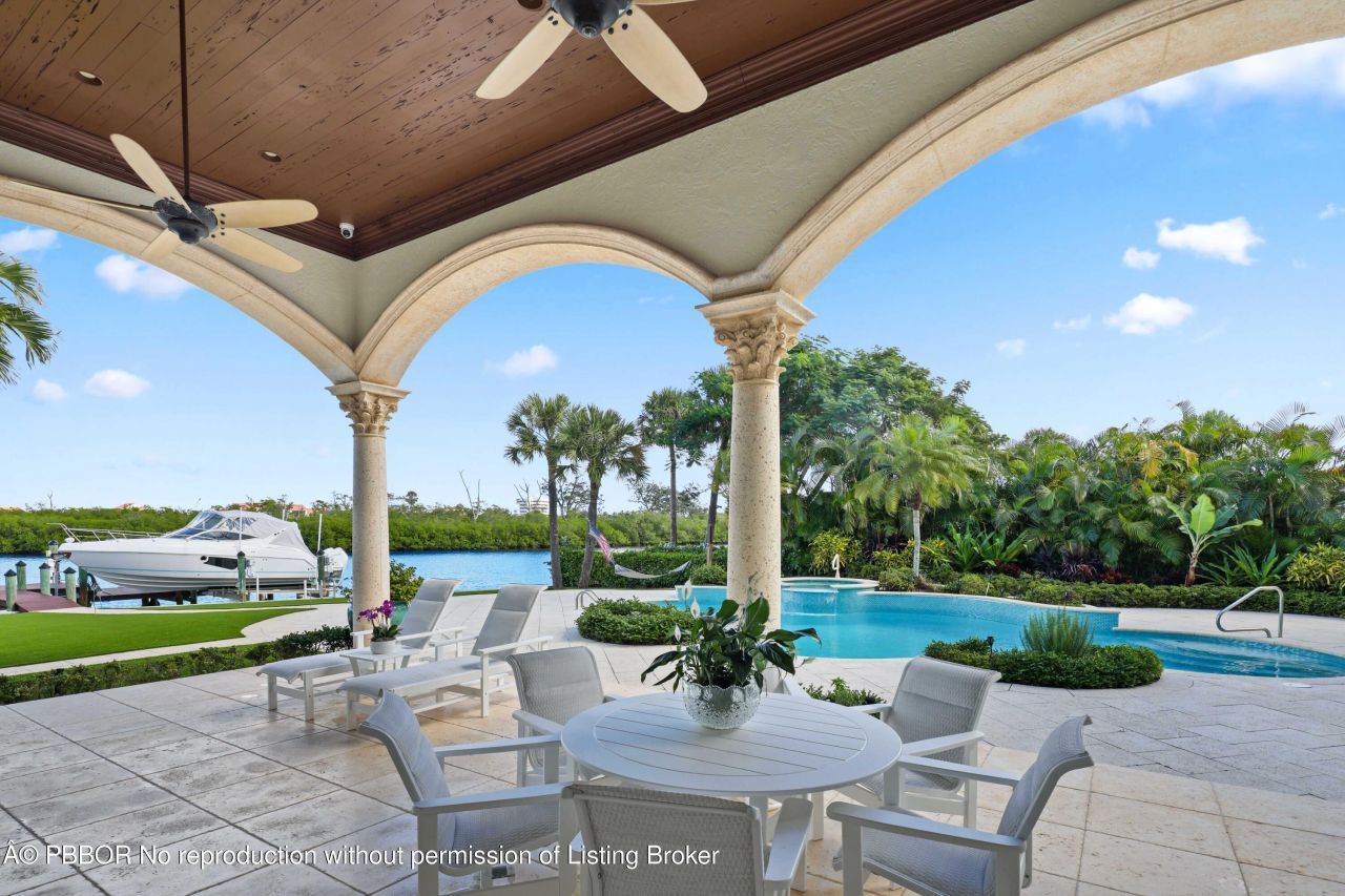 317 Old Jupiter Beach Road, Jupiter, FL 33477 Photo