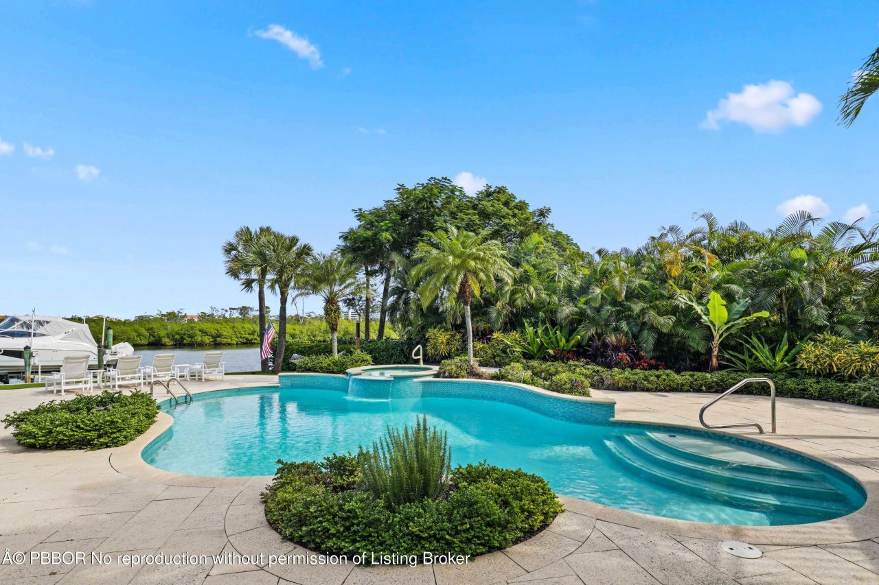 317 Old Jupiter Beach Road, Jupiter, FL 33477 Photo