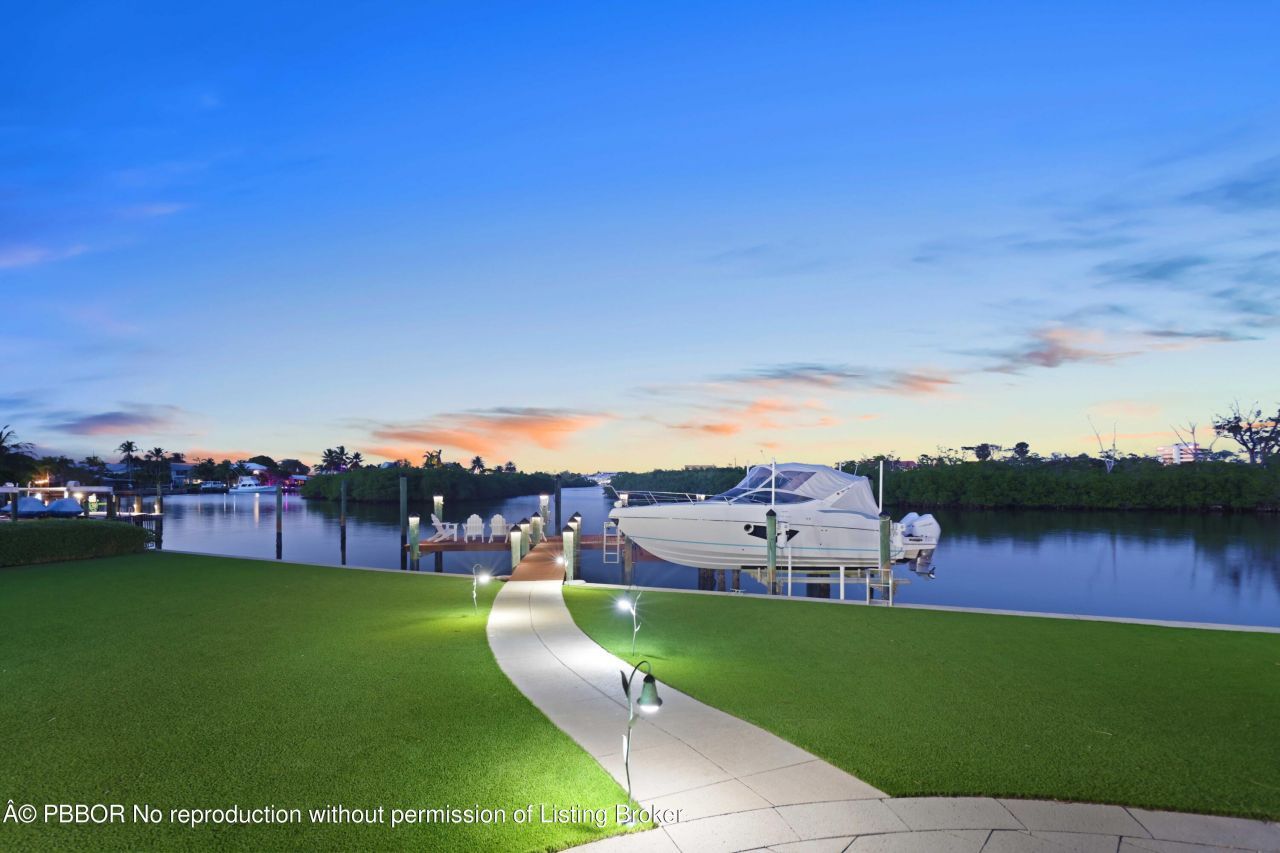 317 Old Jupiter Beach Road, Jupiter, FL 33477 Photo