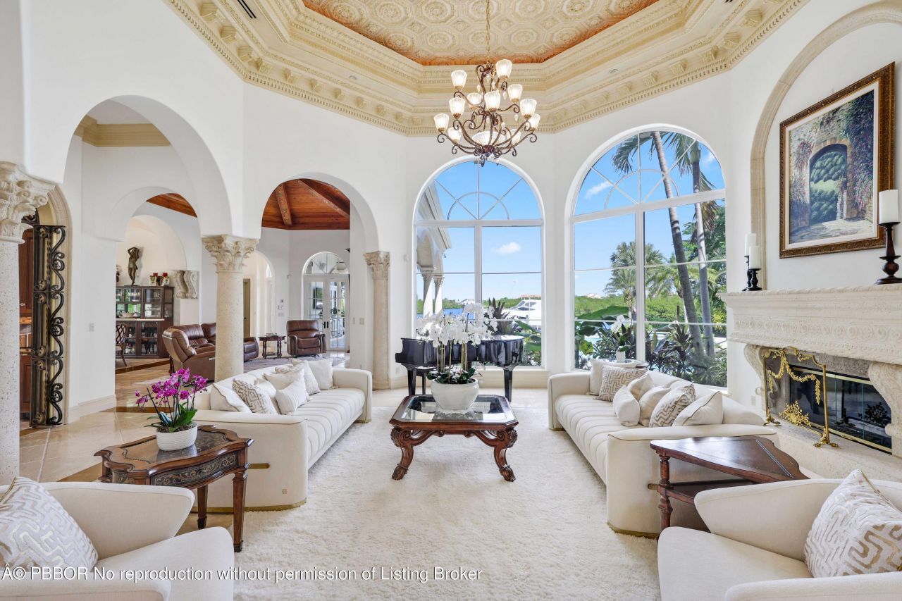 317 Old Jupiter Beach Road, Jupiter, FL 33477 Photo