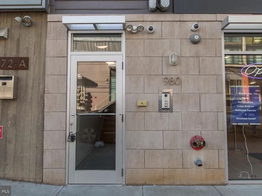980 82 N 2nd Street, Unit 2F, Philadelphia, PA 19123 Main Photo