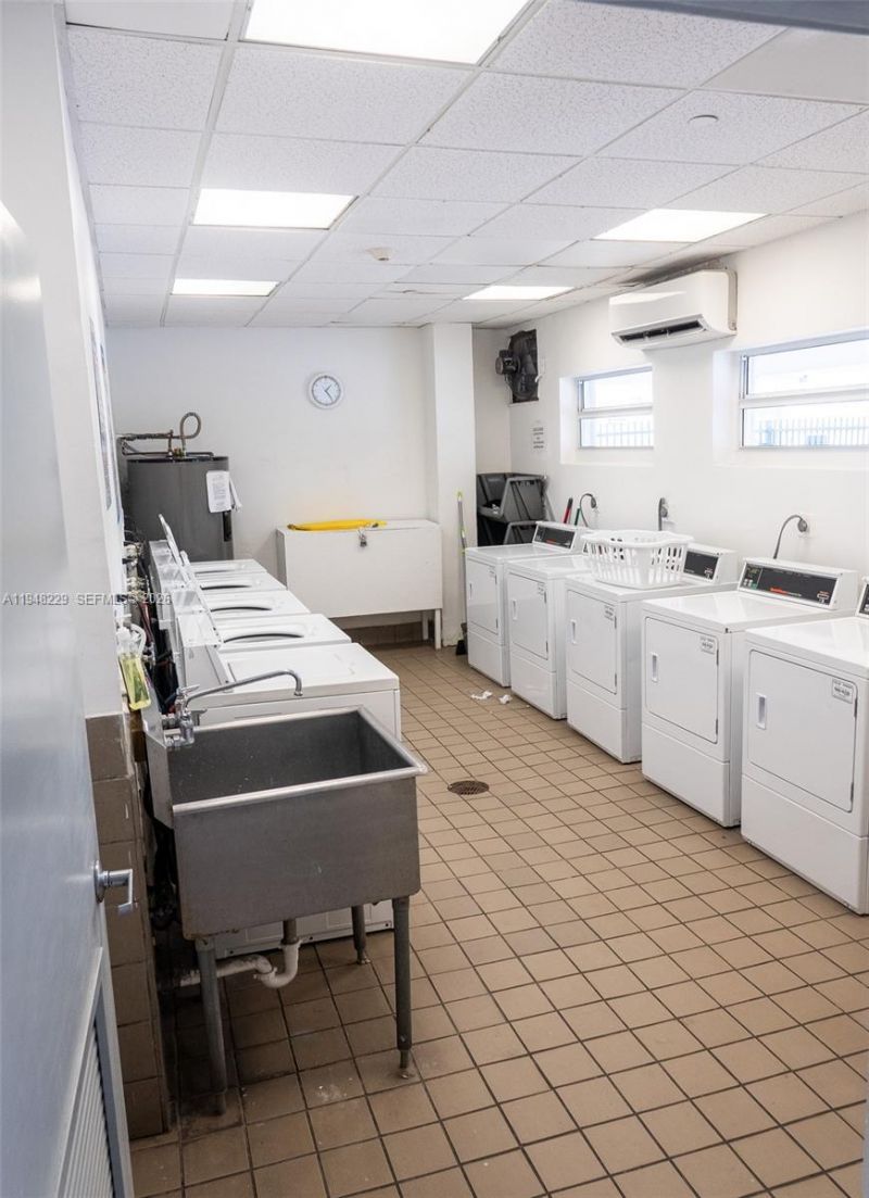 1035 West Ave, Unit PH06, Miami Beach, FL 33139 Photo