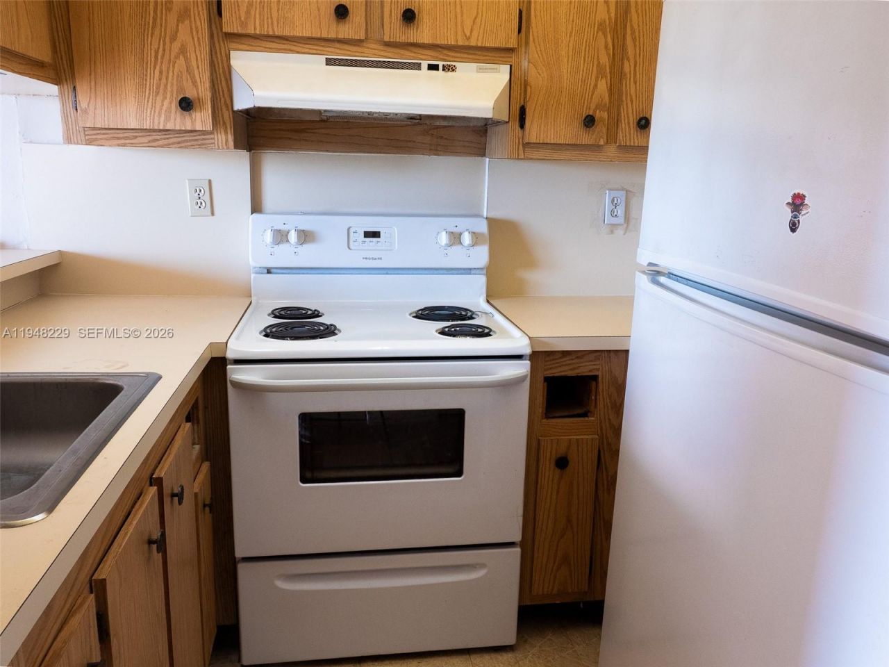 1035 West Ave, Unit PH06, Miami Beach, FL 33139 Photo