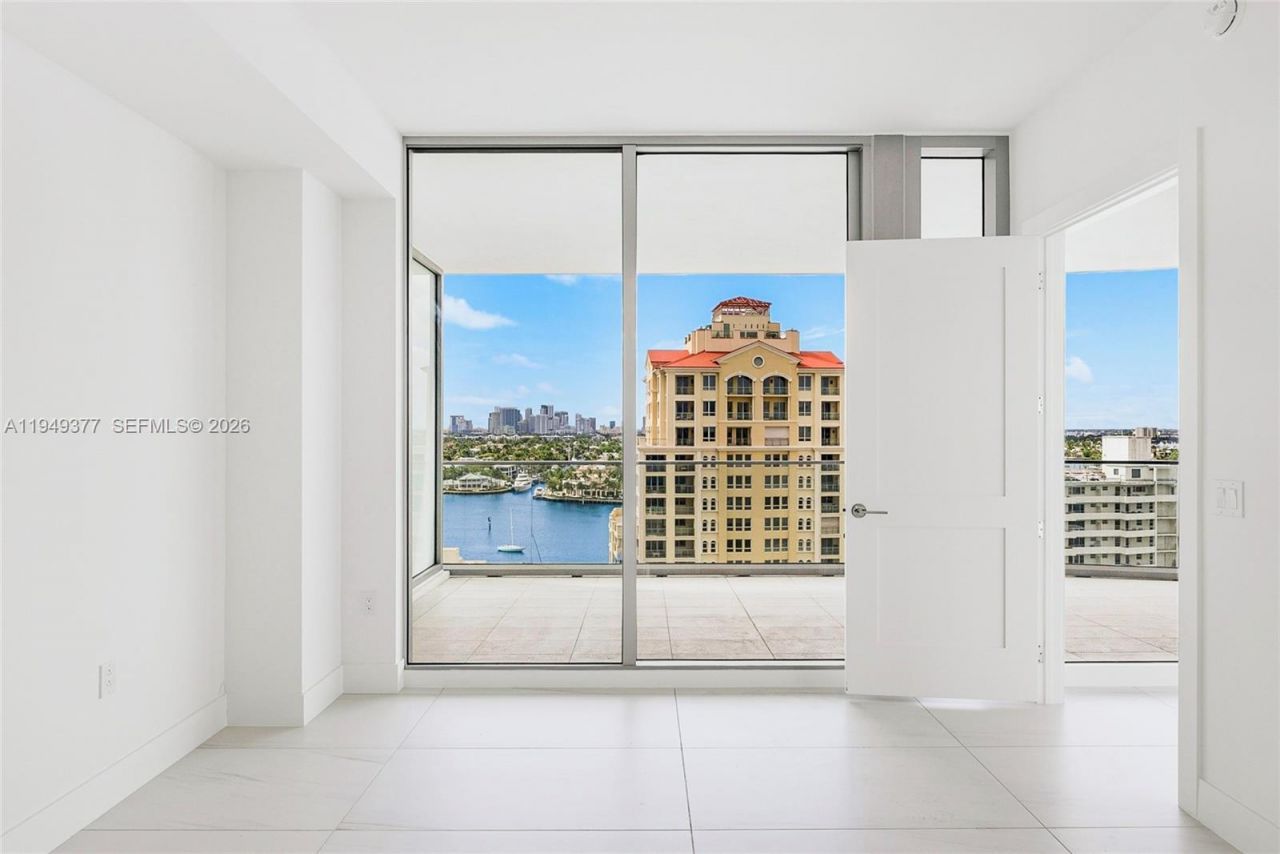 151 N Seabreeze, Unit 1003-E, Fort Lauderdale, FL 33304 Photo