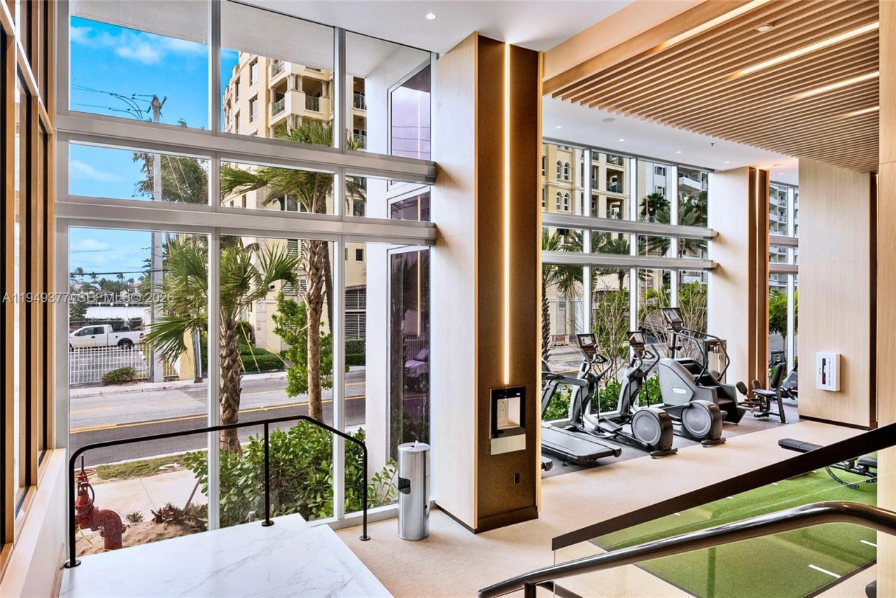 151 N Seabreeze, Unit 1003-E, Fort Lauderdale, FL 33304 Photo