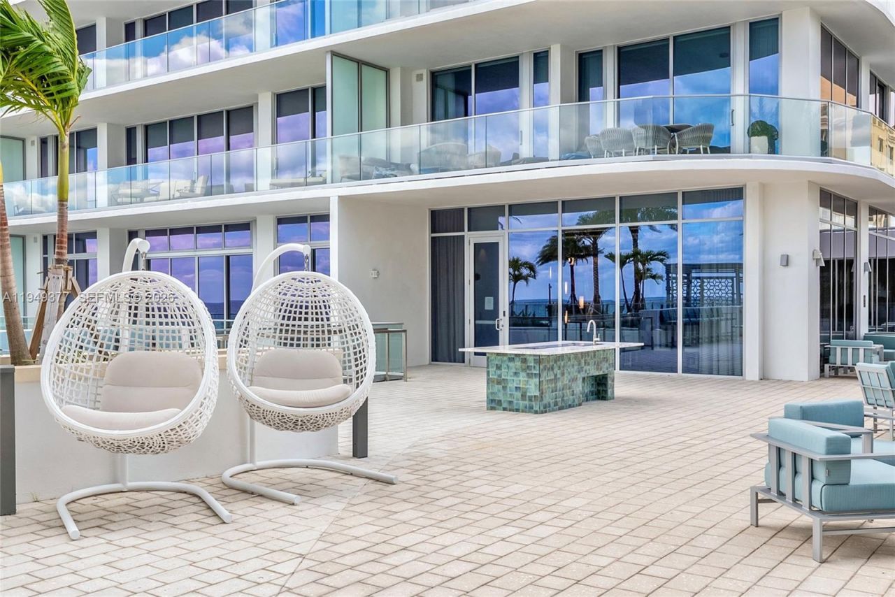 151 N Seabreeze, Unit 1003-E, Fort Lauderdale, FL 33304 Photo