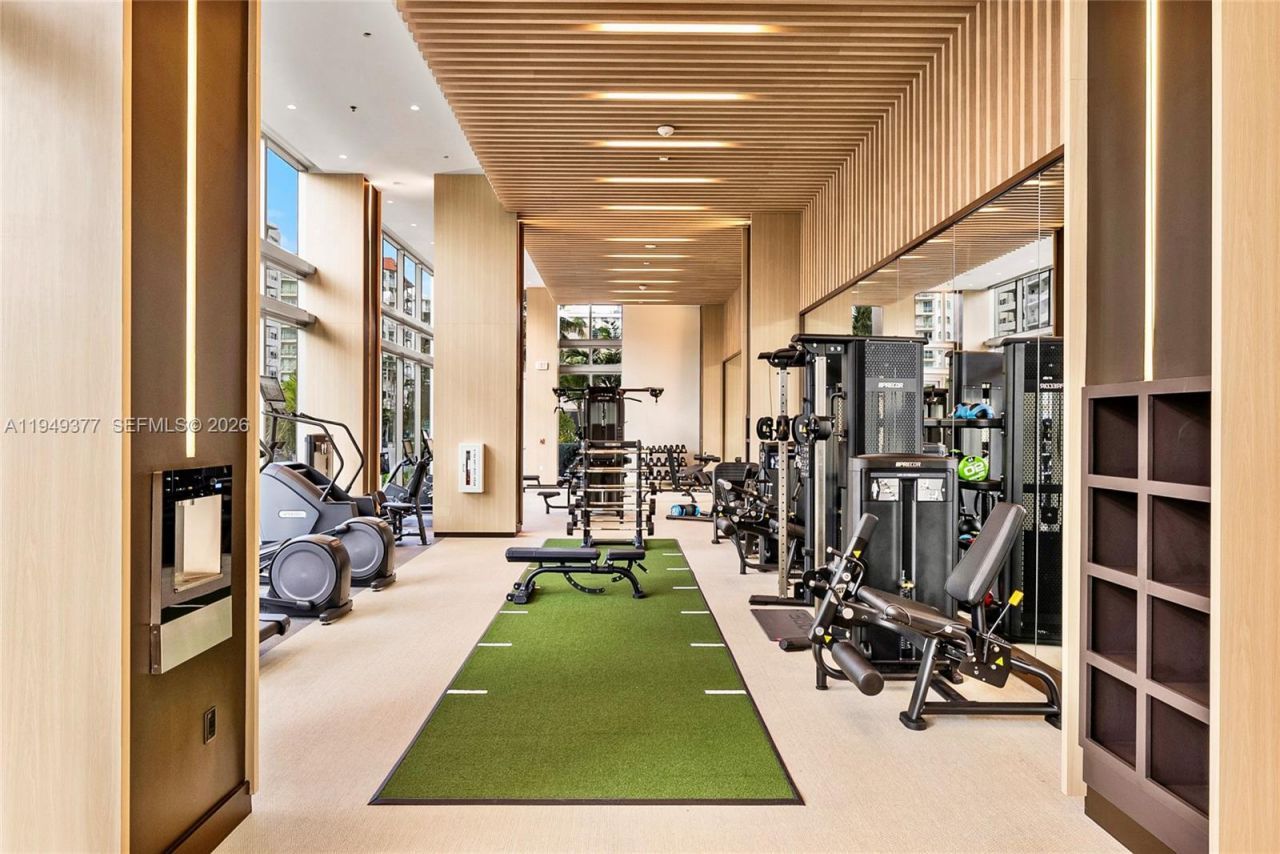 151 N Seabreeze, Unit 1003-E, Fort Lauderdale, FL 33304 Photo