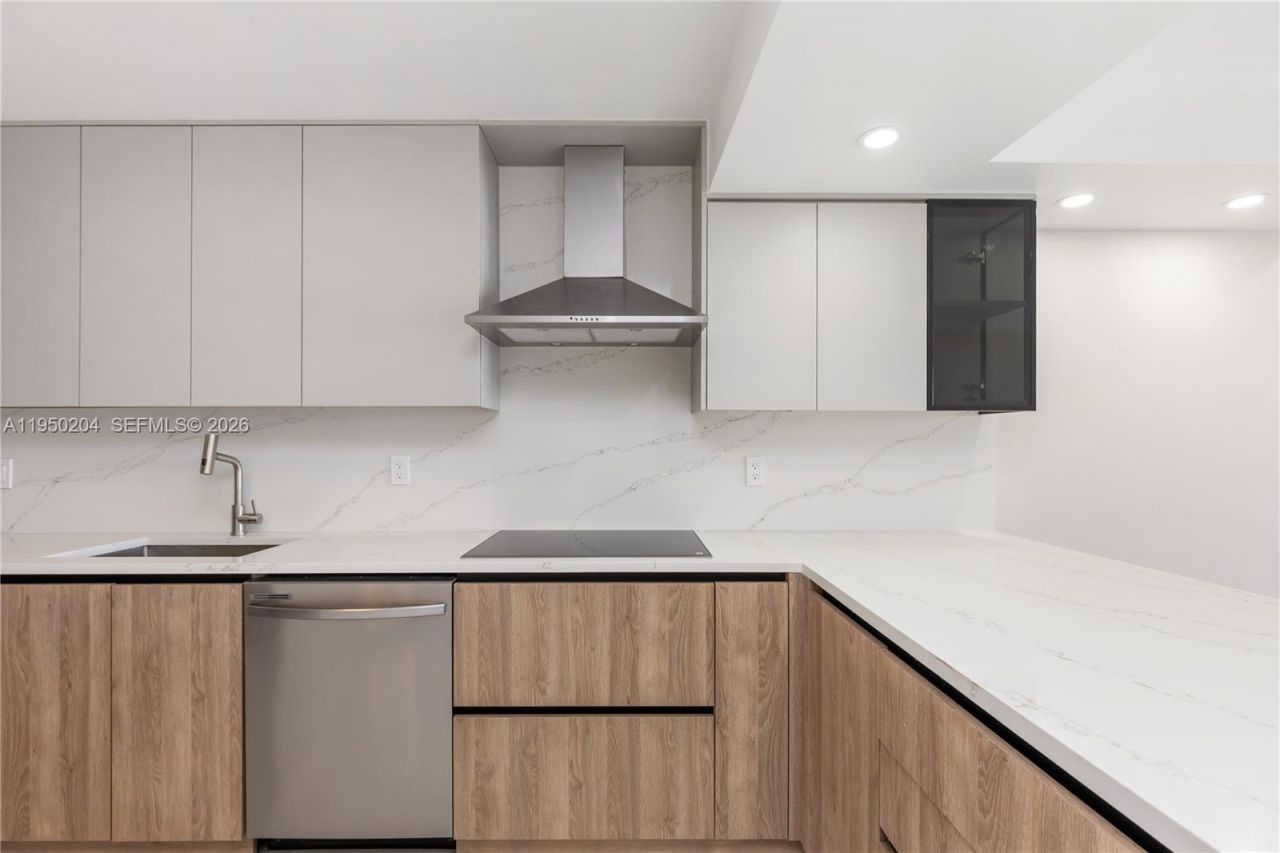 2401 S Ocean Dr, Unit PH-A4, Hollywood, FL 33019 Photo