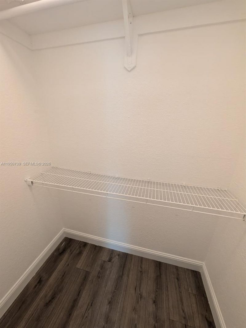 235 Antilla Ave, Unit 4, Coral Gables, FL 33134 Photo