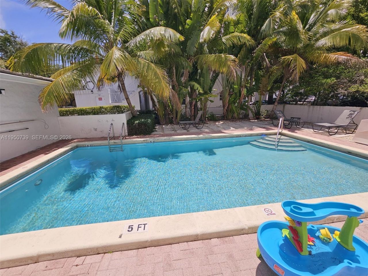 235 Antilla Ave, Unit 4, Coral Gables, FL 33134 Photo