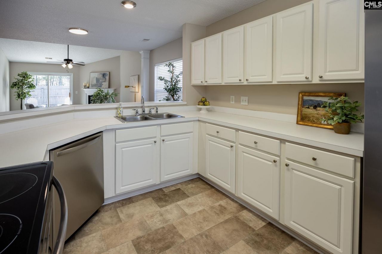 115 Cabot Bay Drive  Photo 13