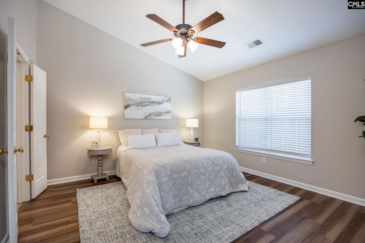 115 Cabot Bay Drive  Photo 16