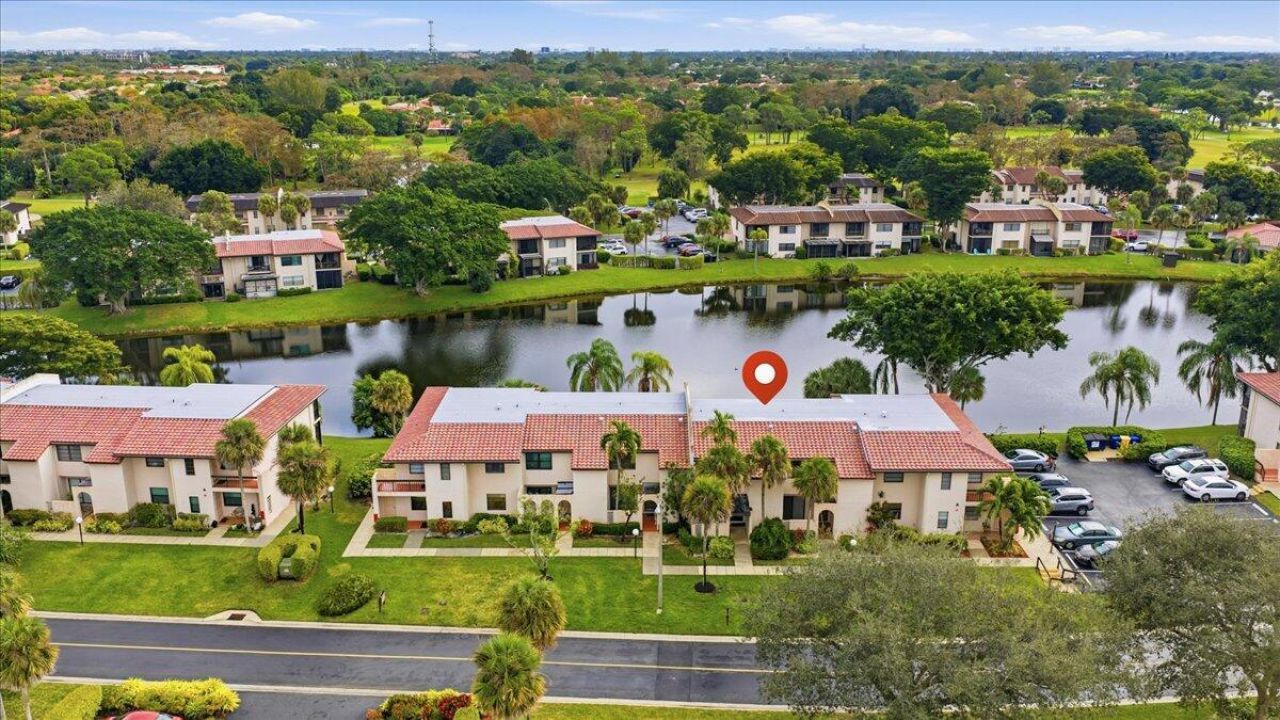 21386 Juego Circle, Unit 10c, Boca Raton, FL 33433 Photo