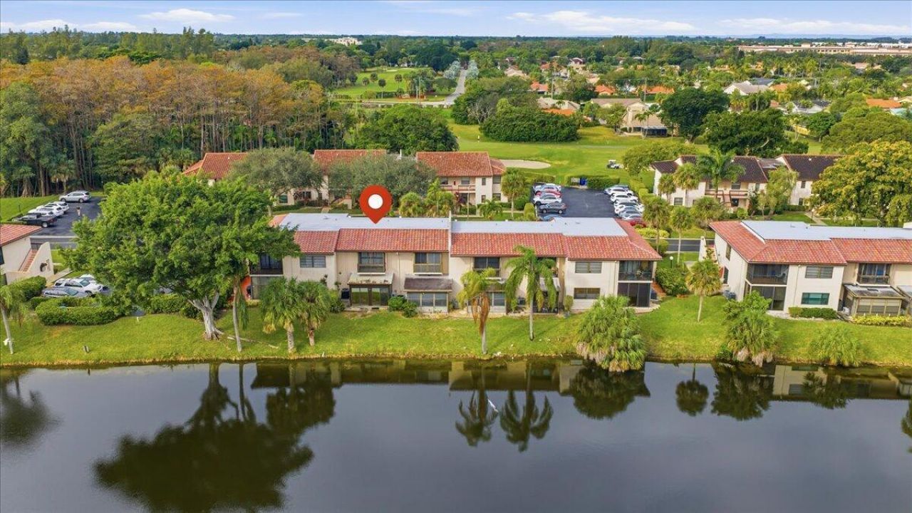 21386 Juego Circle, Unit 10c, Boca Raton, FL 33433 Photo