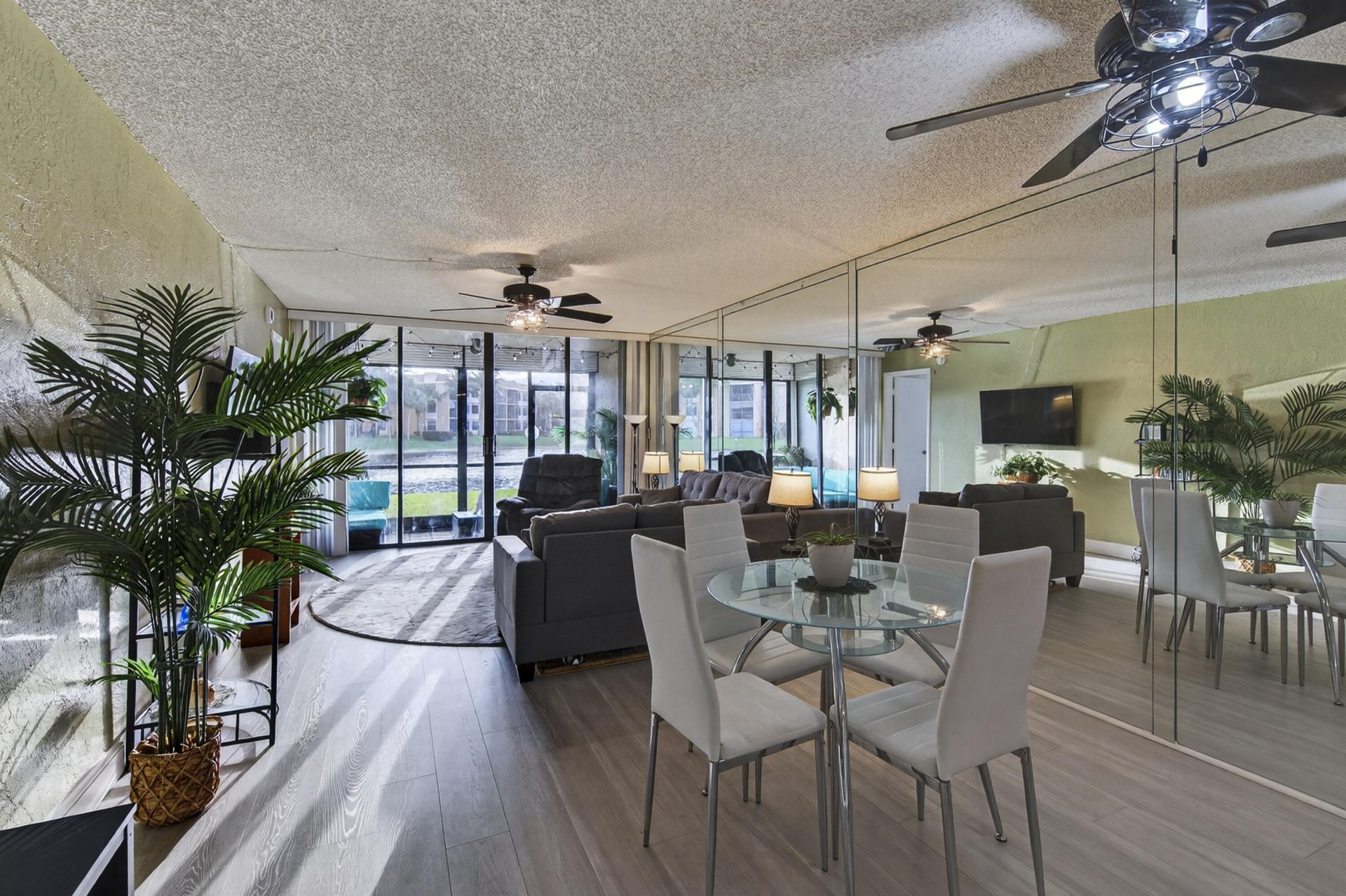 5611 Coral Lake Drive, Unit 111, Margate, FL 33063 Photo